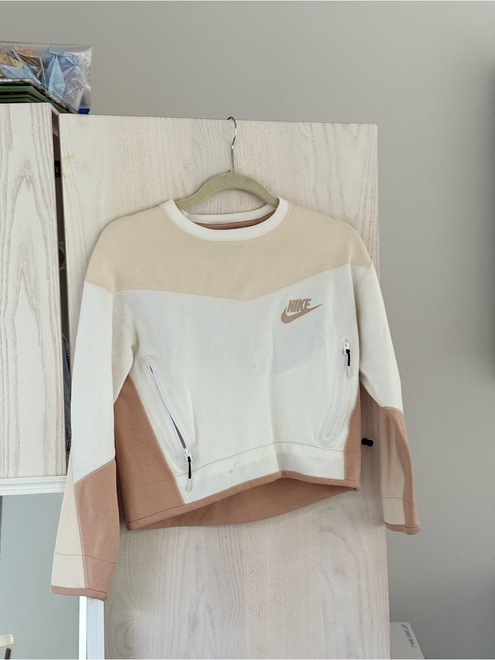 Nike Long Sleeve / Sweater